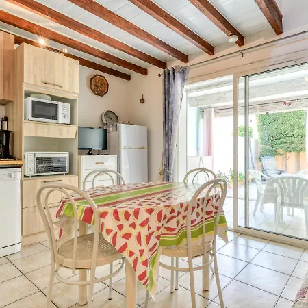 2 Bedroom Home For 6 Agde